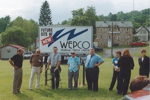 2006 Oakland drive up site